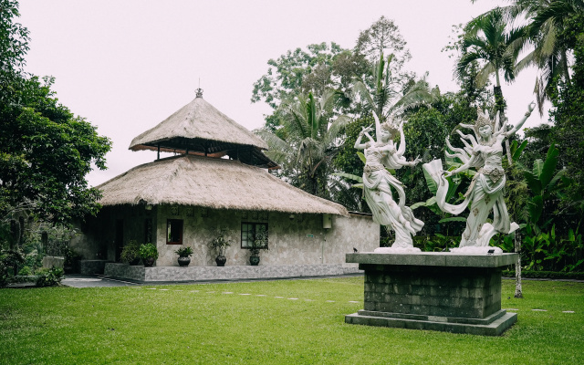 Вилла Serenity Jungle Residence
