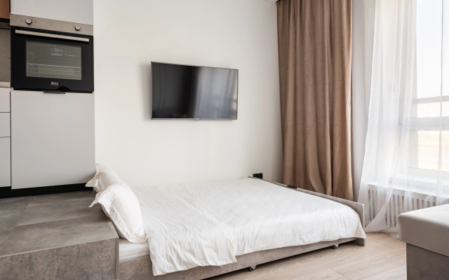 S Podiumom i vydvizhnoj krovat'yu dizajnerskaya Flat