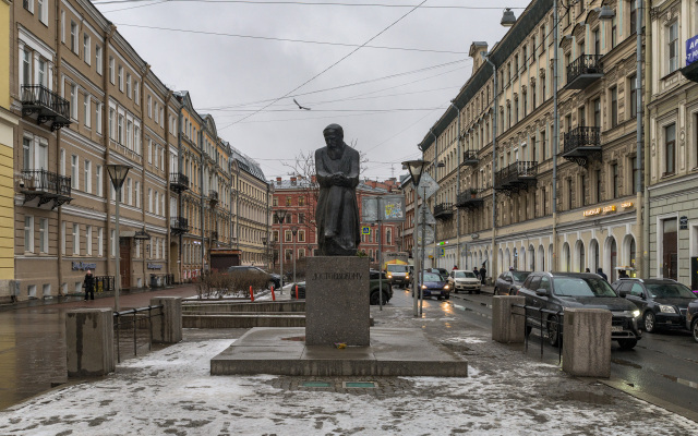 Апартаменты Рядом с Невским Проспектом