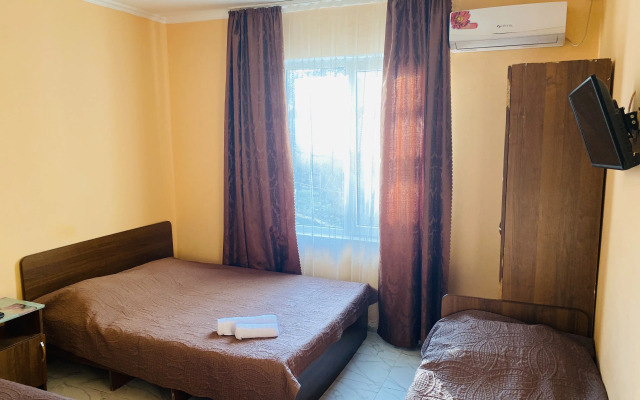 Lika Guest House