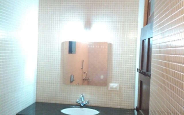 Copper Red Villa Guest House