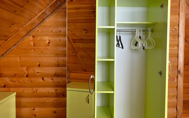 Pod Klych na Kompanyu do 14 chelovek Guest House