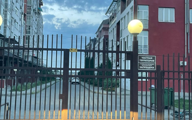 Квартира лофт с террасой на набережной в центре