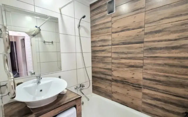 Na Ulitse Kozhara 20 Apartments