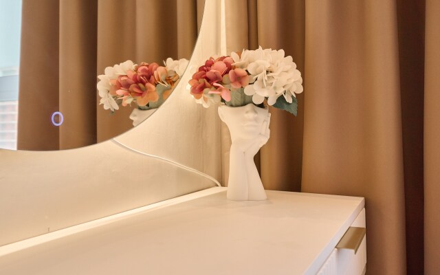 Квартира Sunshine Apart