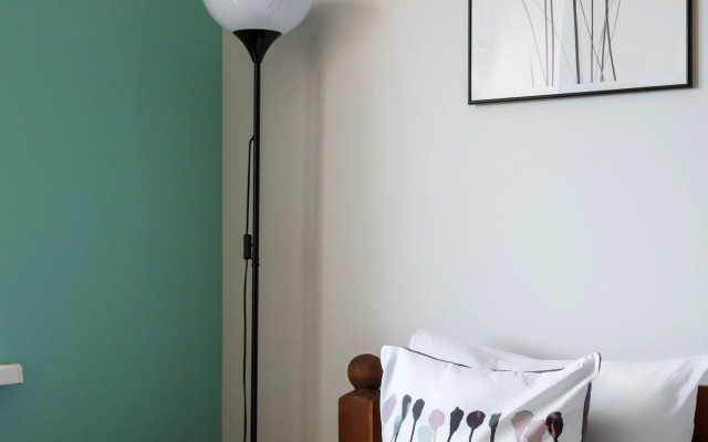 Квартира Просторная квартира с двумя отдельными спальнями и кухней