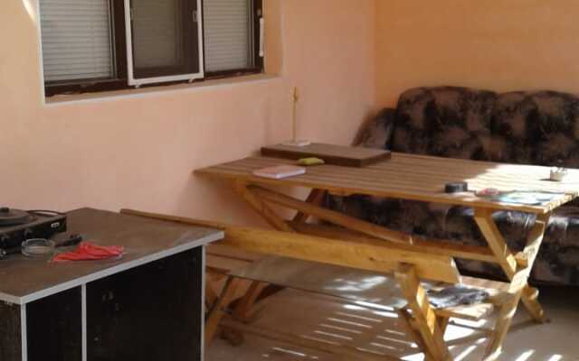 Atlan Guest House