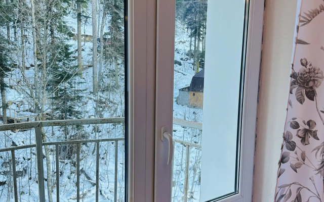 Na Alanskoy, 25 "shale" Flat