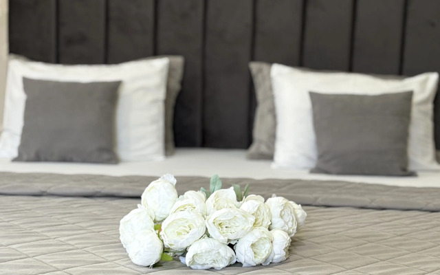 Квартира Новороссийская 87