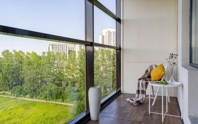 Uyutniye 1-Komnatniye S Vidom Na Park Apartments