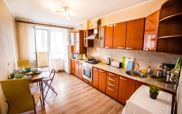 Апартаменты На Труда 27