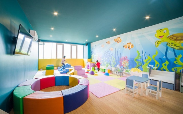 Oceana Sea View Apartments by Alexanders