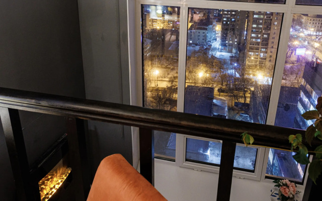 Dvukhurovnevaya S Terrasoy dlya pary Flat