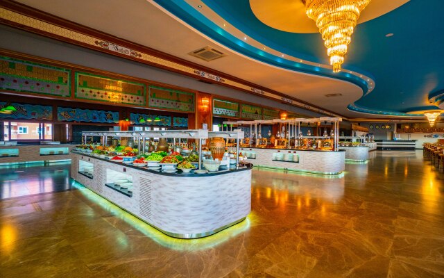 Senza Grand Santana Hotel