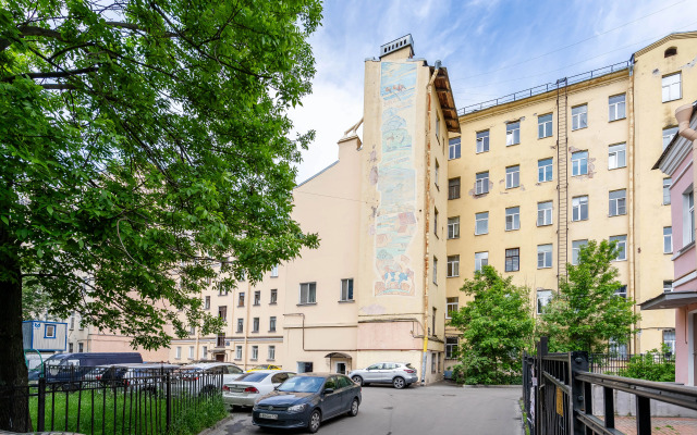 Квартира Стильная студия на Спортивной