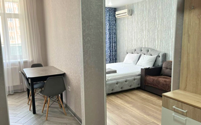 Квартира на Героя Бочарникова 4/1