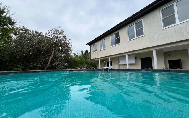 Schastlivy Guest house