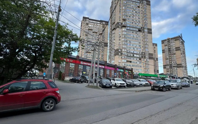 Na Sheboldaeva Flat