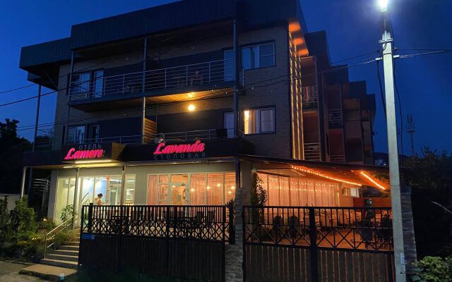 Hotel Lamore