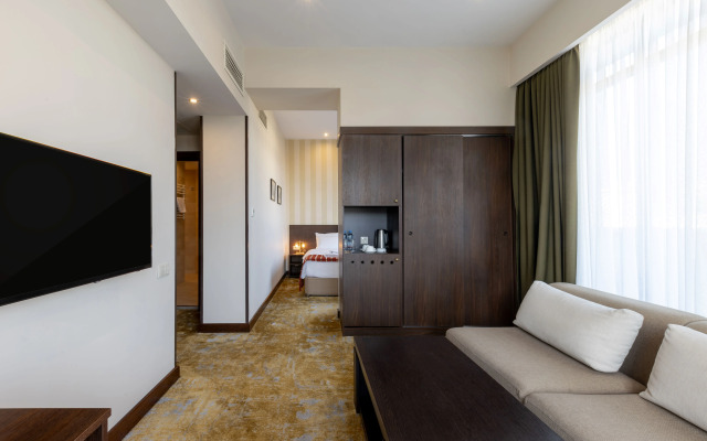 Citrus Hotel