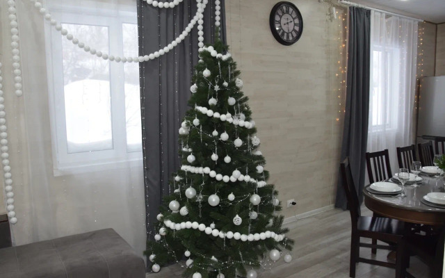 Дача в Геше на 12 человек