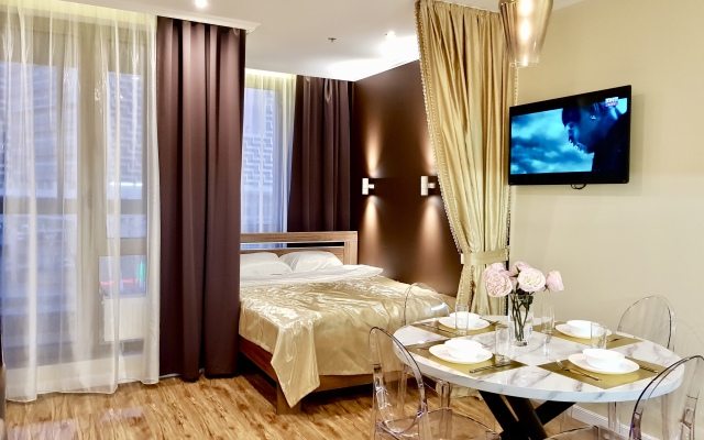 Golden Deluxe U Tts Aviapark Apartments