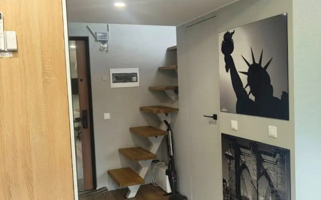 Апартаменты Новая Студия в Минуте от Курского Вокзала