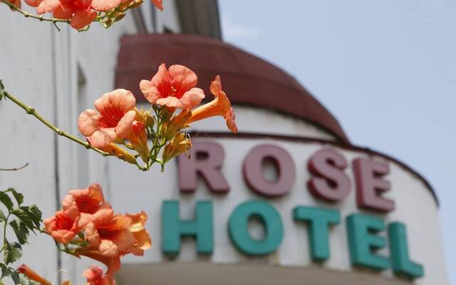 Rose Hotel