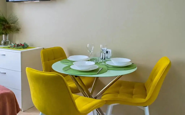 Na Chkalova Apartments