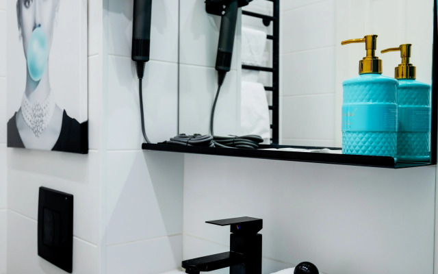 Апартаменты Квартира студия TIFFANY'S Березовая Aллея 19к3