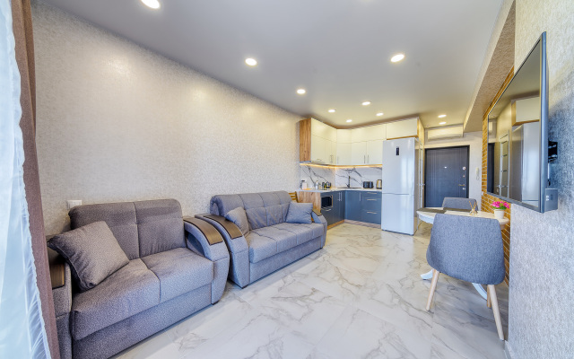 V tsentre Sochi dlya 3 gostey ZHK Sokol S Vidom Na More Apartment