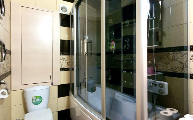 Квартира 2комнатная Студия YarApartments на Толбухина 31