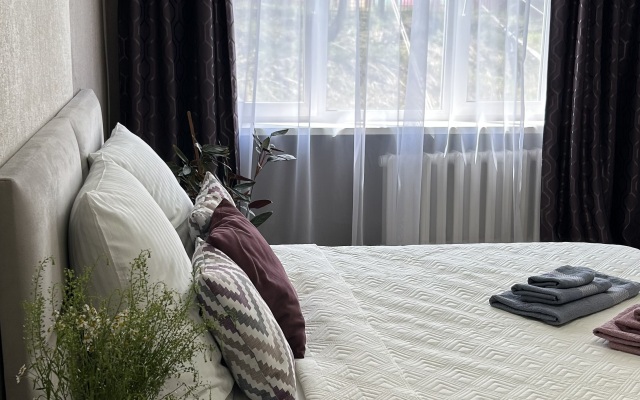 Квартира Двухкомнатная возле Парка Победы