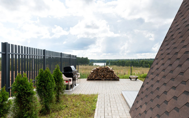 Частный дом С сауной у реки и леса