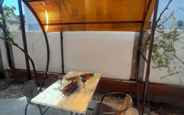 Uyutnye Apartamenty V Olimpiyskom Parke Flat