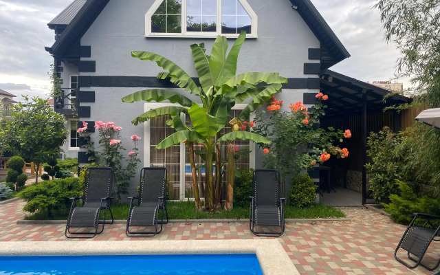 Ray V Shalashe Guest house