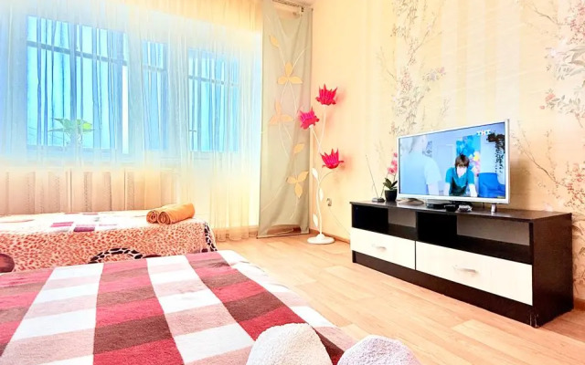 Квартира Полярная 7(1к)