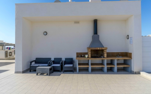 V LaMate Apartments