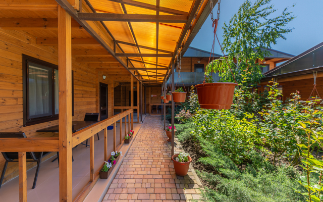 Viktoriya TWO Guest House