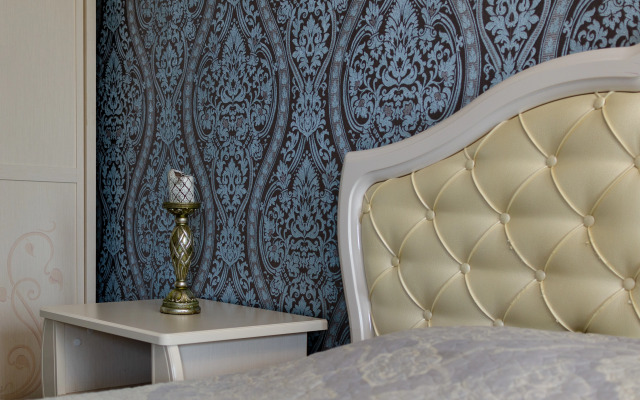 Na Maksima Gorykogo 25 Flat