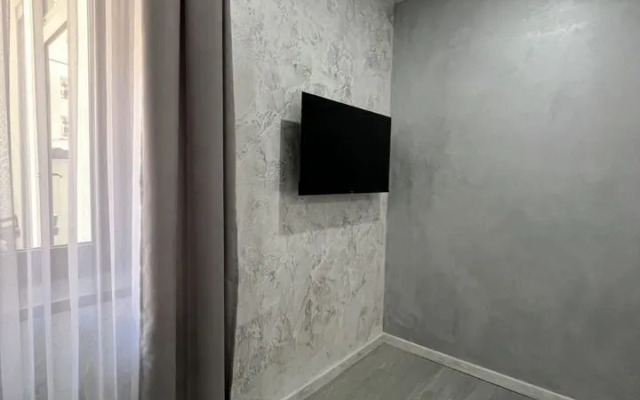 Апартаменты на Светлой 18 (103)