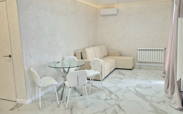 Istoricheskiy Tsentr U Parka Pushkina Apartments