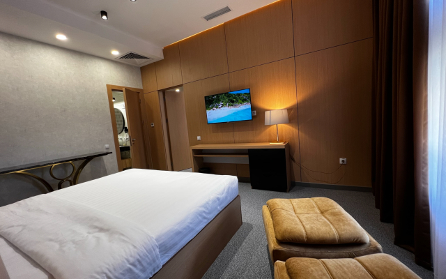 Отель King Plaza