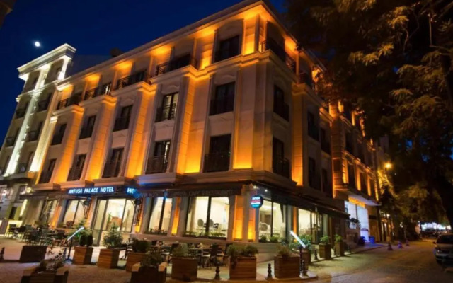Antusa Palace Hotel & Spa
