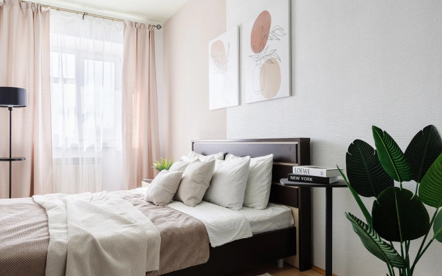 3-komn S Proyektorom Sunvilles Flat
