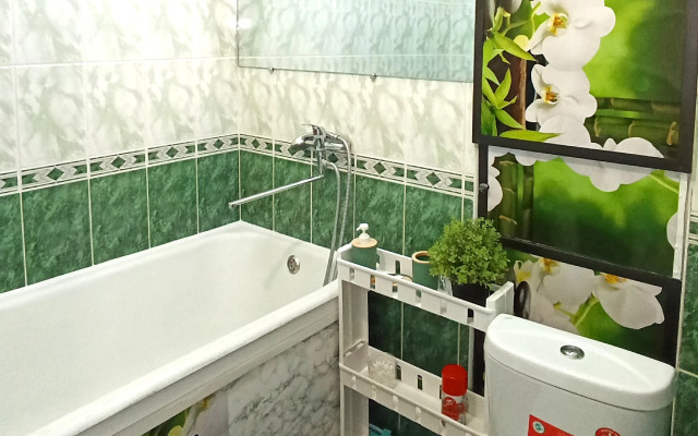 Dvuhkomnatnaya Kvartira V Tsentre "Orhideya ot MOIApart" Flat