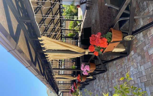 Valentina Guest House