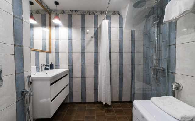 Dvenadtsat Mini Hotel