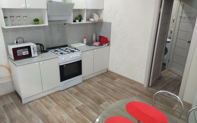 Uyutnaya S Parkovkoy Flat