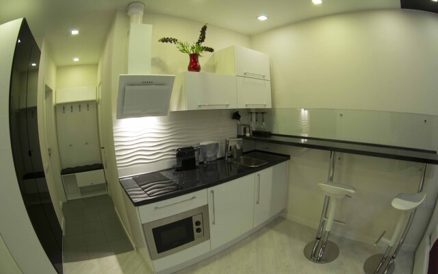 Апартаменты High Tech